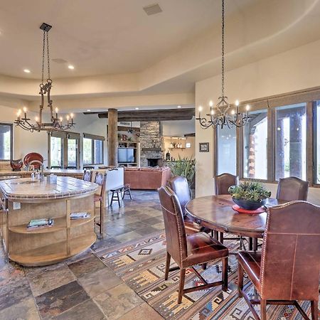 Cave Creek Oasis With Putting Green, Spa And Mtn View! Exterior foto