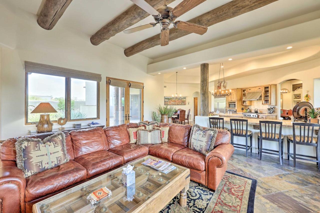 Cave Creek Oasis With Putting Green, Spa And Mtn View! Exterior foto