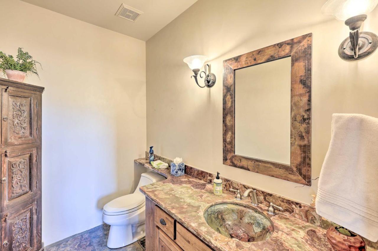 Cave Creek Oasis With Putting Green, Spa And Mtn View! Exterior foto